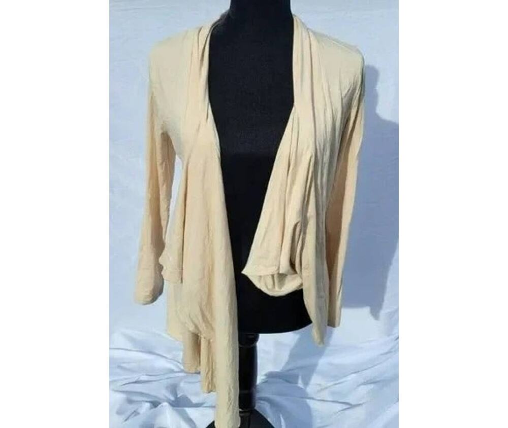 Urban Coco Cream Long Sleeve Shirt Women's XL NWT